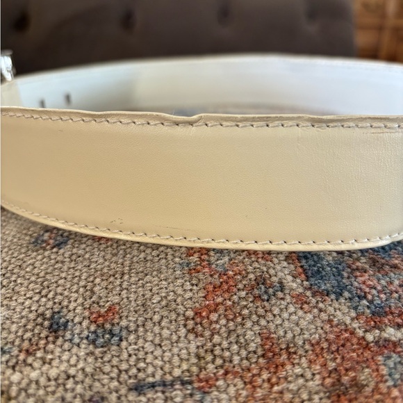 Escada Leather Belt - Picture 9 of 10